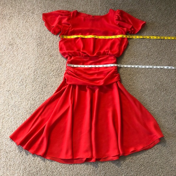 Vintage Red Flared Dress Sz M Chiffon Gathered Design Chic - Picture 5 of 14